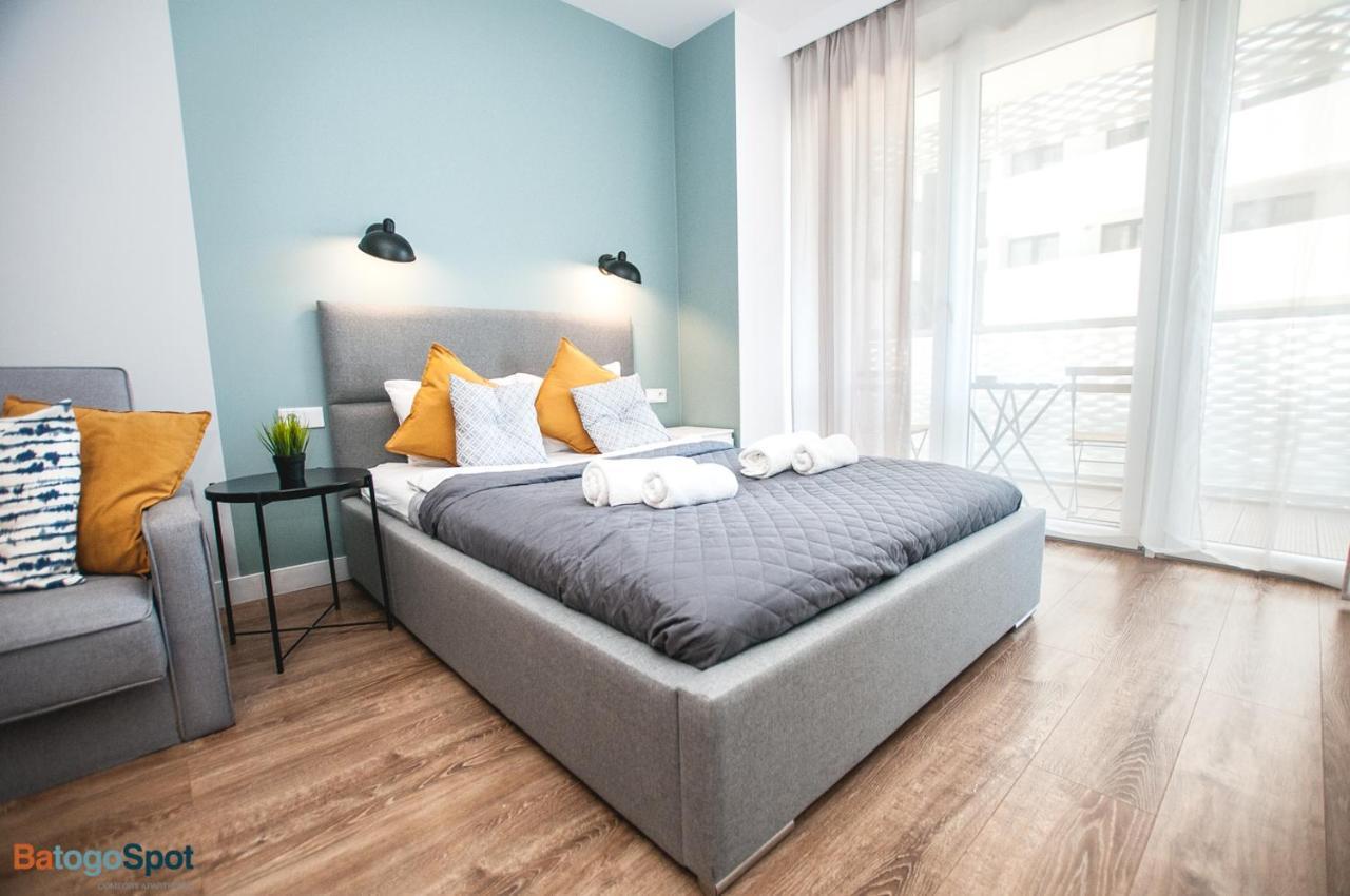 Appartamento Batogospot Towers Breslavia Esterno foto
