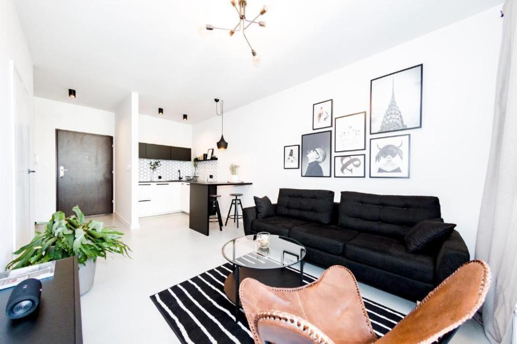 Appartamento Batogospot Towers Breslavia Esterno foto