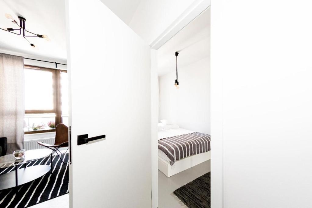 Appartamento Batogospot Towers Breslavia Esterno foto
