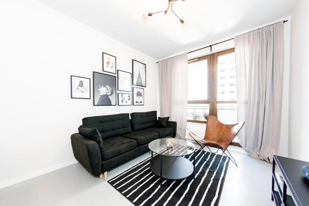 Appartamento Batogospot Towers Breslavia Esterno foto