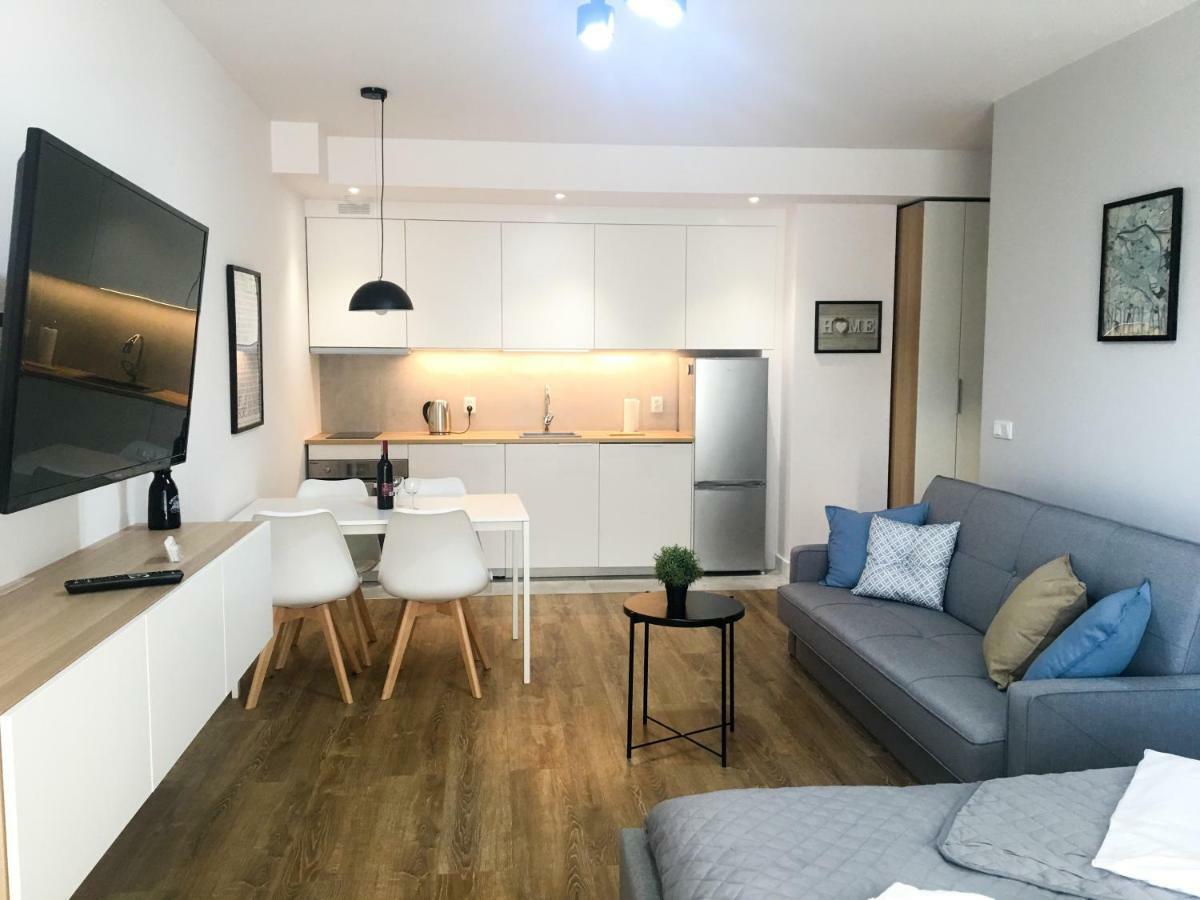 Appartamento Batogospot Towers Breslavia Esterno foto