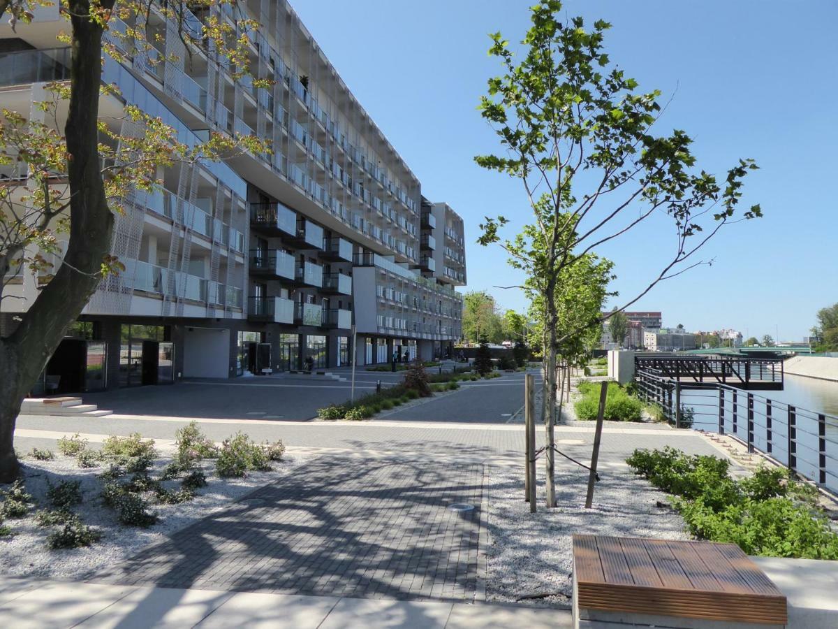 Appartamento Batogospot Towers Breslavia Esterno foto